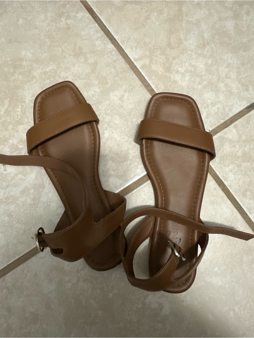 Sun + Stone Tan Strappy Square-Toe Sandals